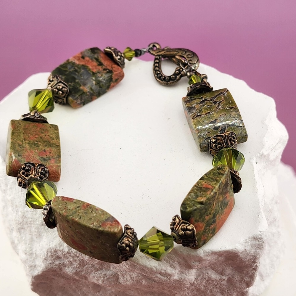 Unakite Jasper Green Crystal Bronze Tone Heart Toggle Bracelet Boho Jewelry